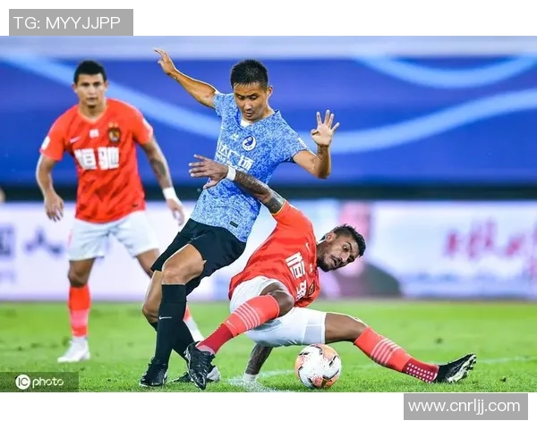 恒大与米内罗竞技精彩对决录像回放全程回顾与分析